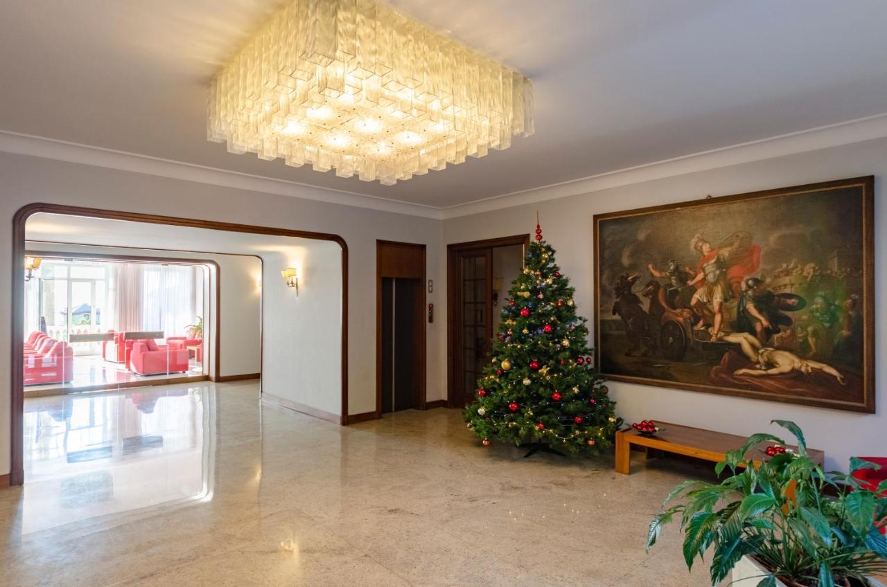 Joivy Apt For 4 With Exclusive Pool And Garden In Nervi Genova